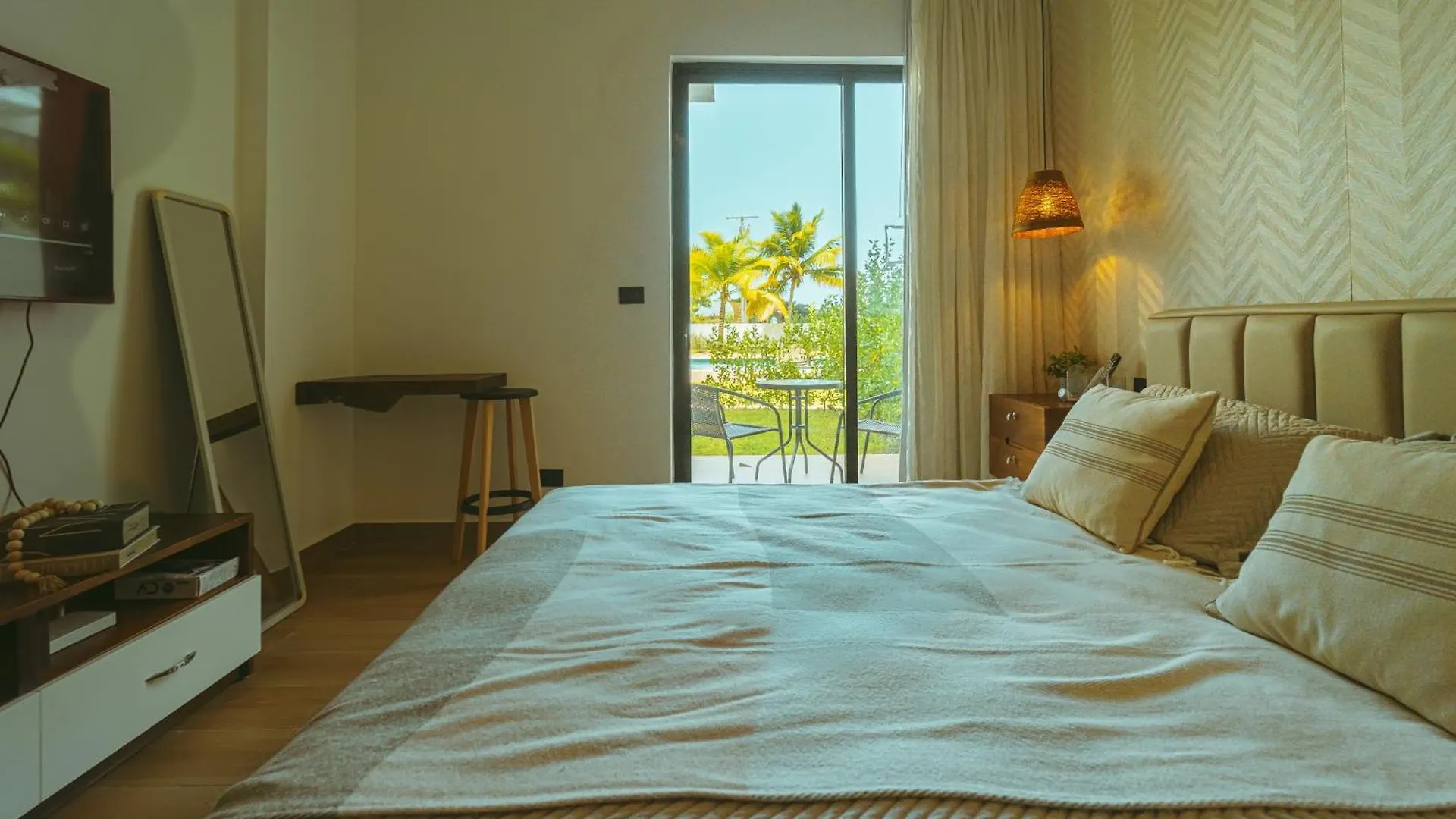 Downtown Punta Cana Central Park 1 Bedroom First Floor A-103 アパート